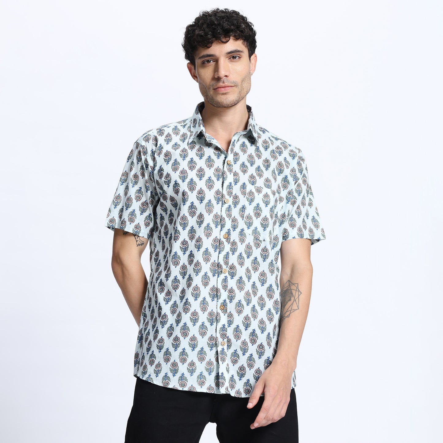 Men's White and Blue Floral Print Casual Shirt