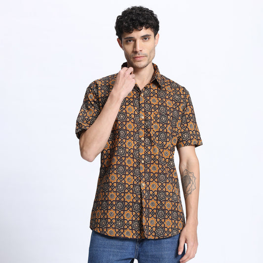 Men's Brown Geometric Print Casual Shirt