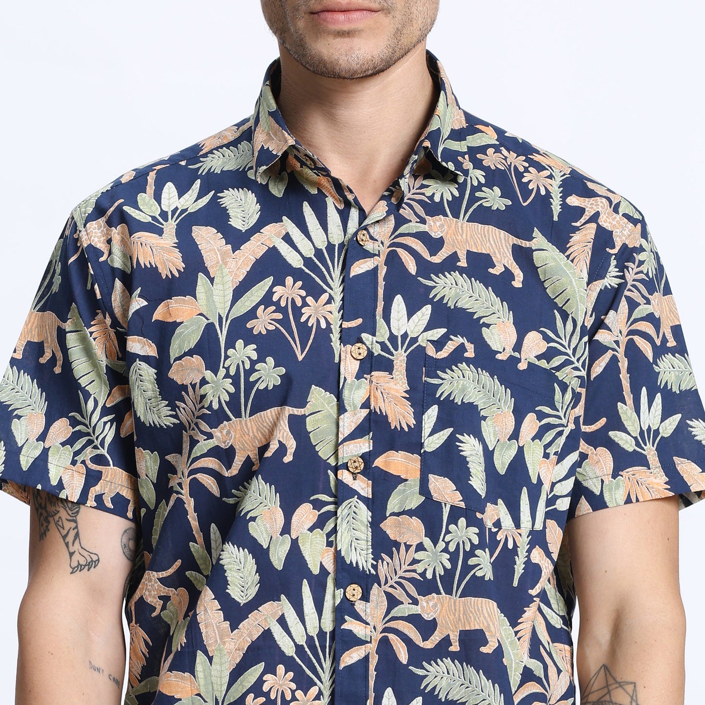 Men's Navy Blue Tropical Print Casual Shirt