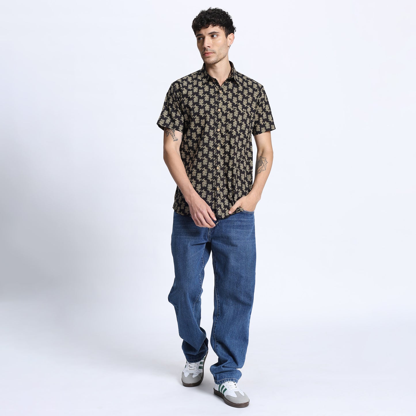 Men's Black and Gold Leaf Print Casual Shirt